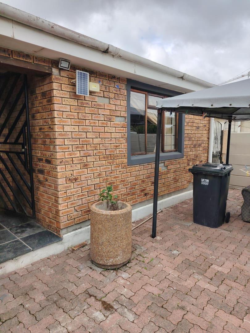 To Let 3 Bedroom Property for Rent in Parow Western Cape